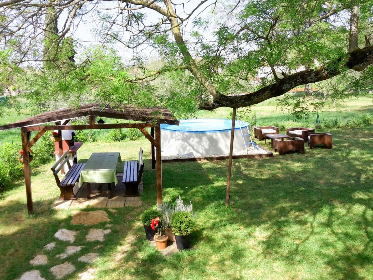 Holiday Home Sara - Prc136 By Interhome Porec Bagian luar foto