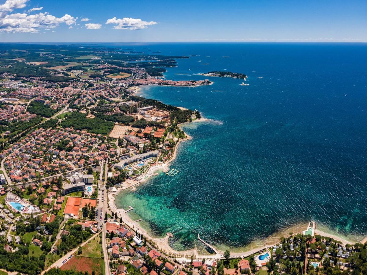 Holiday Home Sara - Prc136 By Interhome Porec Bagian luar foto